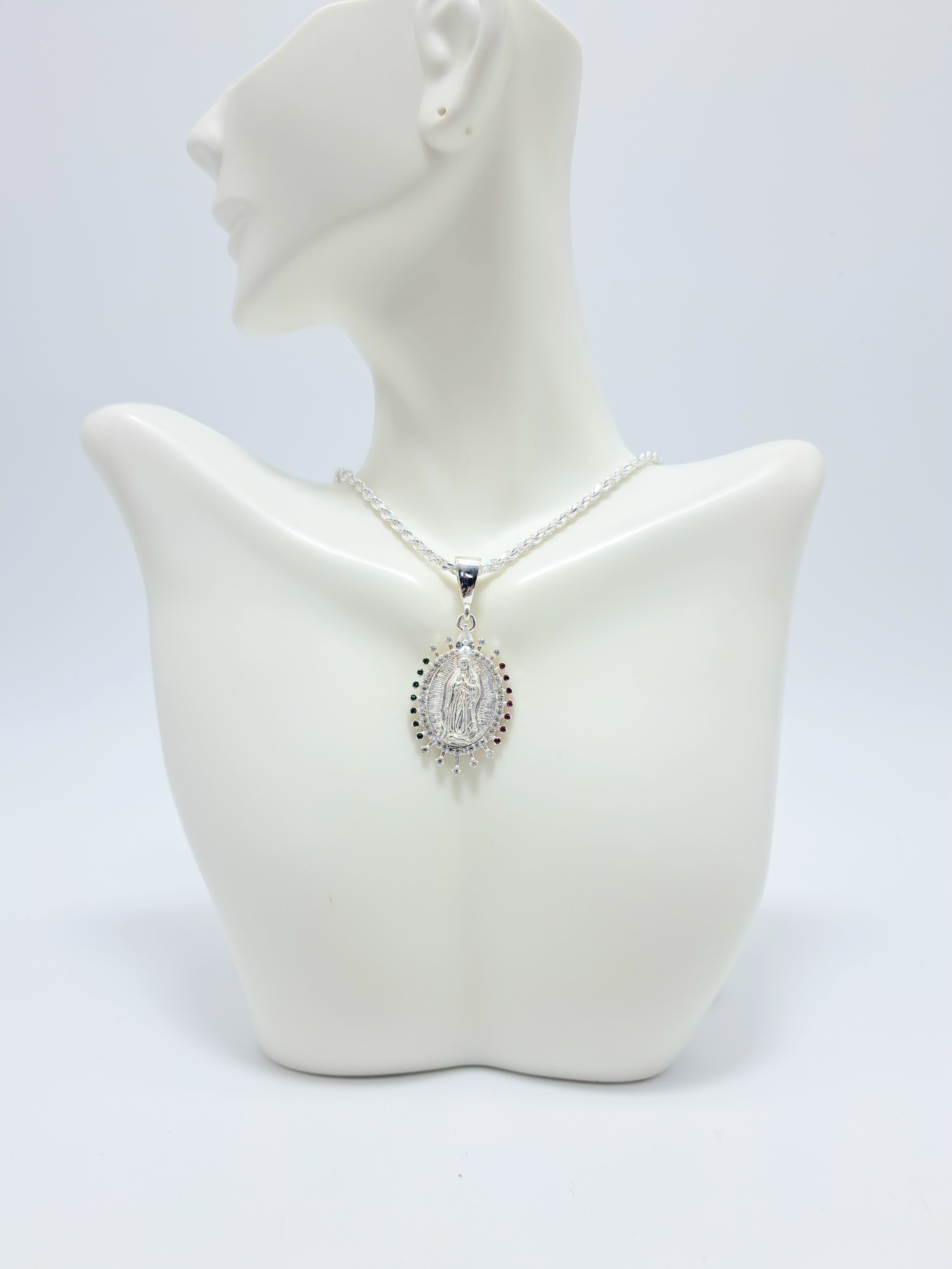 Medalla Virgen Bandera