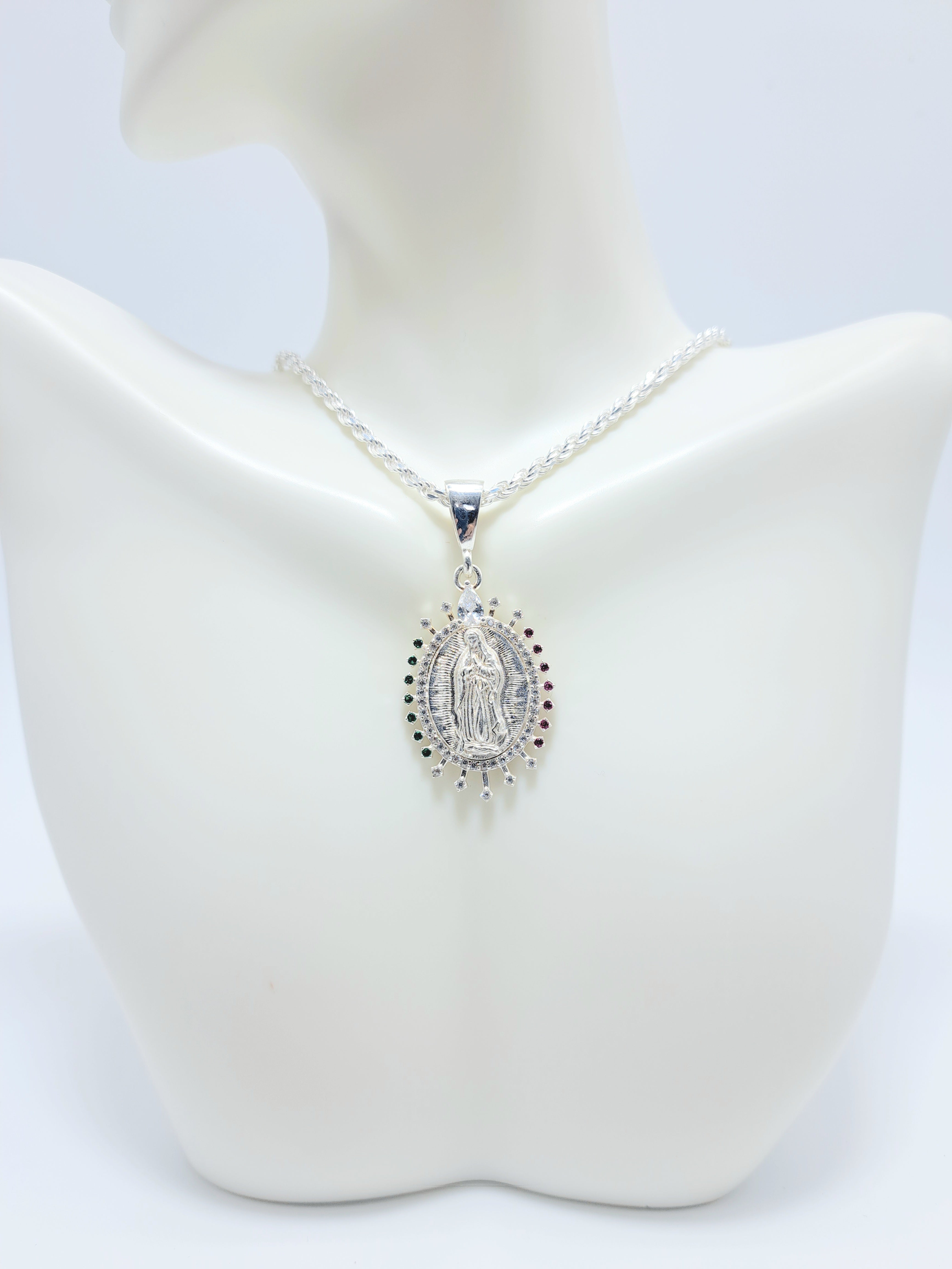 Medalla Virgen Bandera